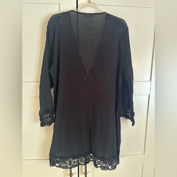 La Blanca Island Fare V Neck Tunic Black Cover-Up Swim Size Small - Picture 4 of 6